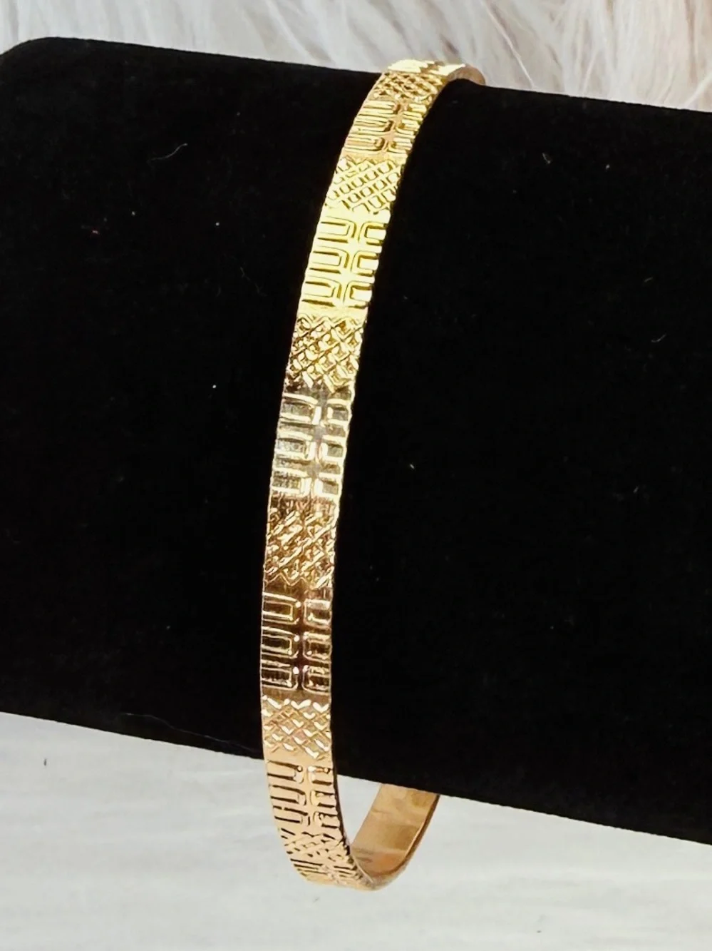 Elegant Goldtone Textured Bangle Bracelet